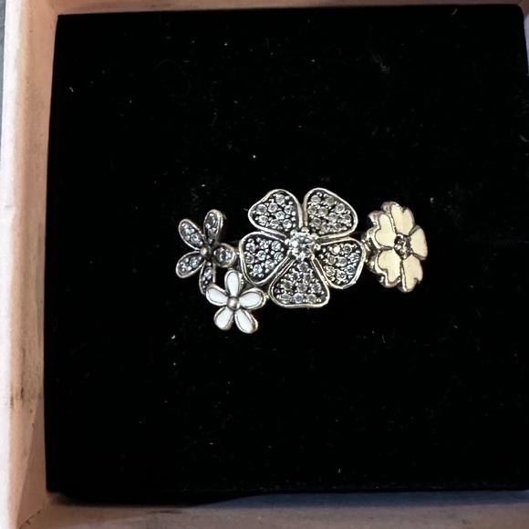 Pandora Jewelry - PANDORA FLOWER RING